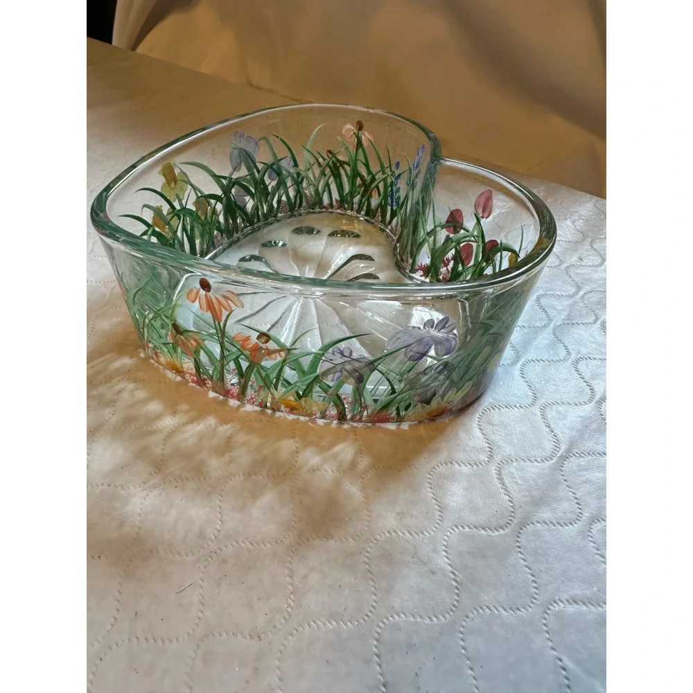 Hand Painted Glass Heart Bowl - 5